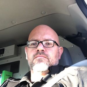 Meet your Posher, Derek